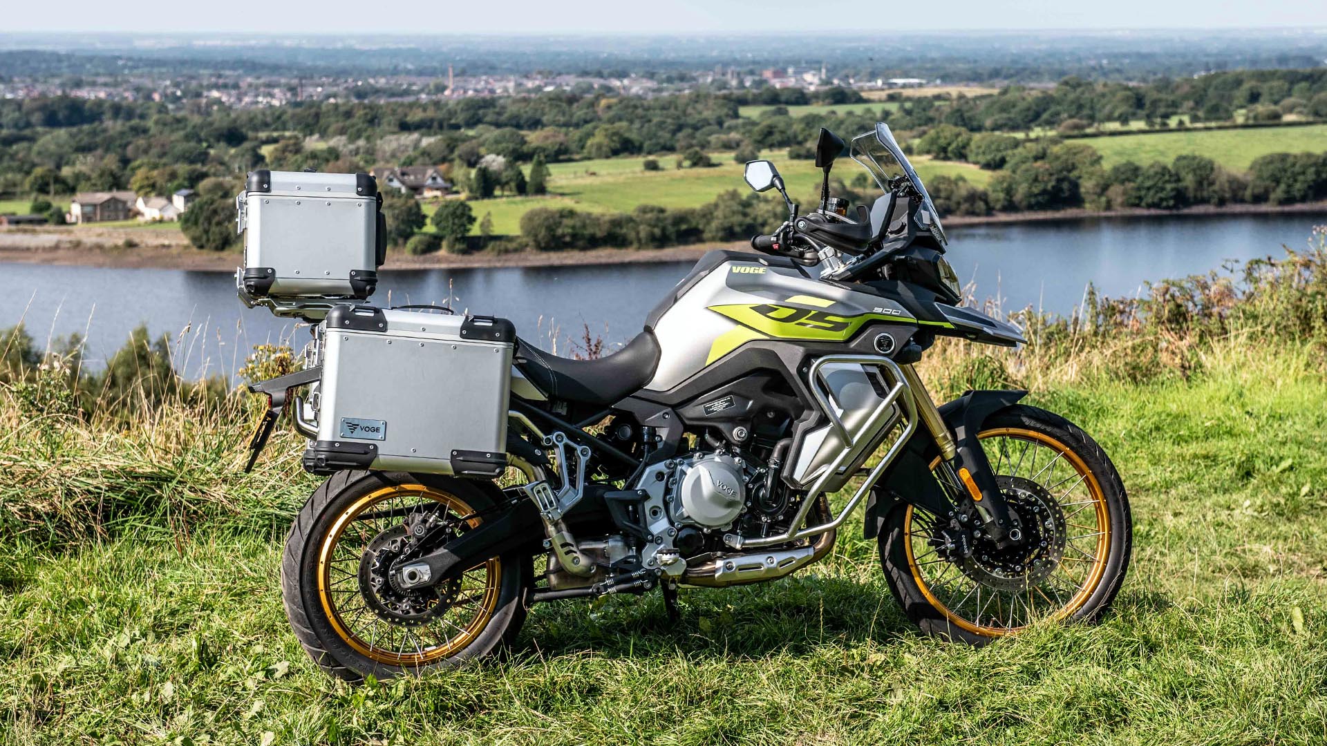 Voge DS900X